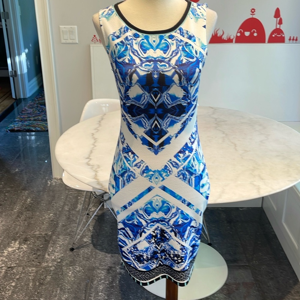 NWOT PEACHPUFF POLY SPANDEX ABSTRACT PRINT BODYCON MINI DRESS. S